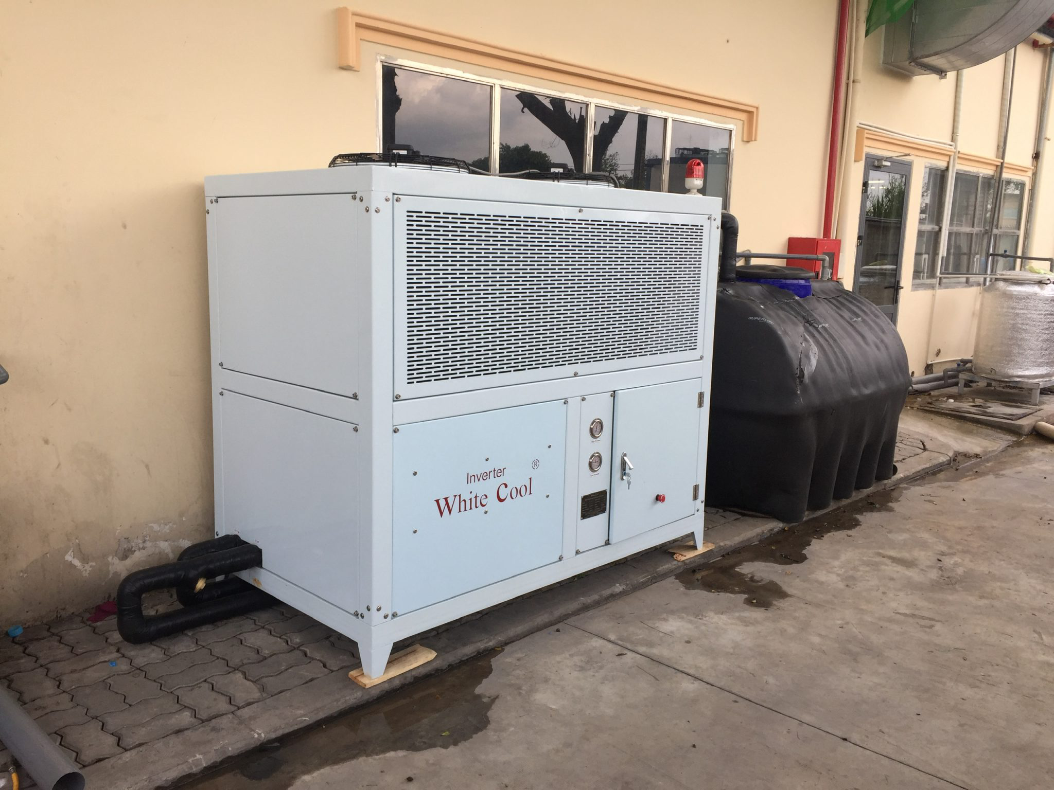 Chiller inverter - Giải nhiệt gió 30hp